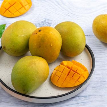 Ratnagiri Alphonso (Big Size)